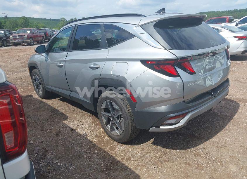 Photo 3 of 2025 Hyundai Tucson SEL (VIN 5NMJBCDE5SH492114)