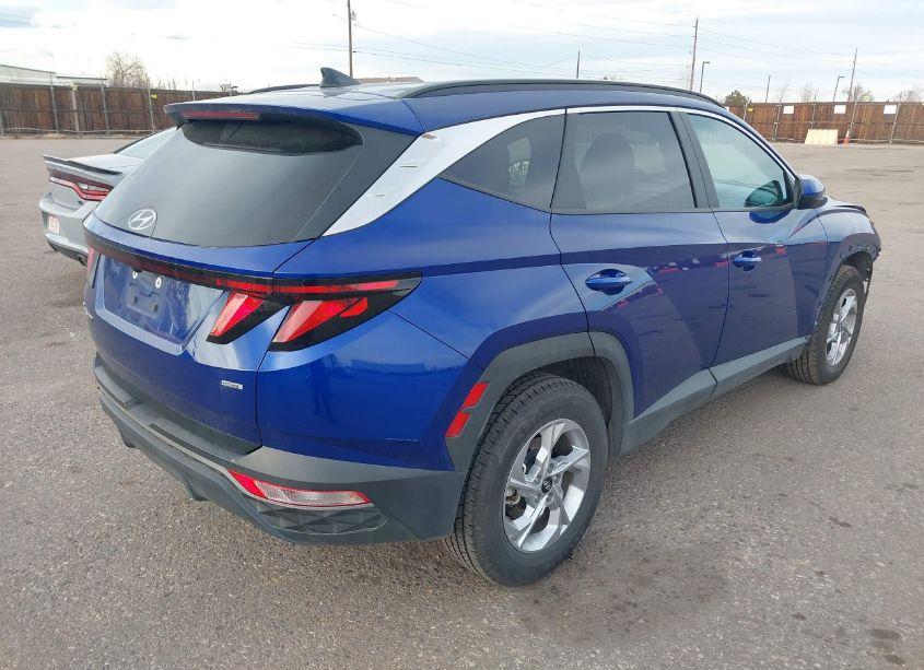 Photo 4 of 2024 Hyundai Tucson SEL (VIN 5NMJBCDE6RH317168)