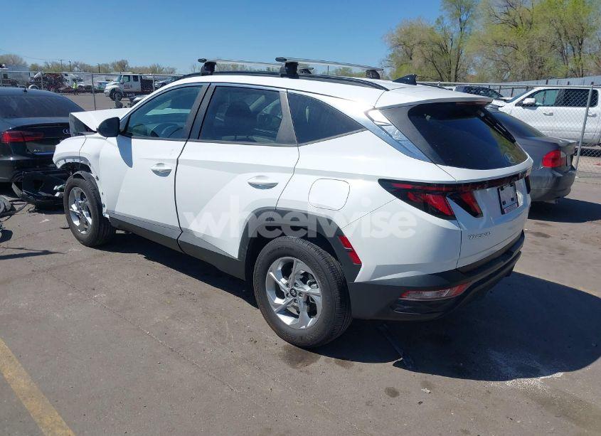 Photo 3 of 2024 Hyundai Tucson SEL (VIN 5NMJBCDE6RH370615)