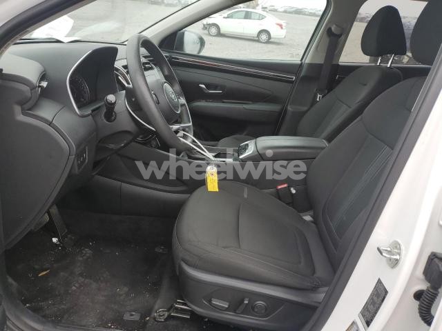Photo 4 of 2024 HYUNDAI TUCSON SEL (VIN 5NMJBCDE6RH386362)