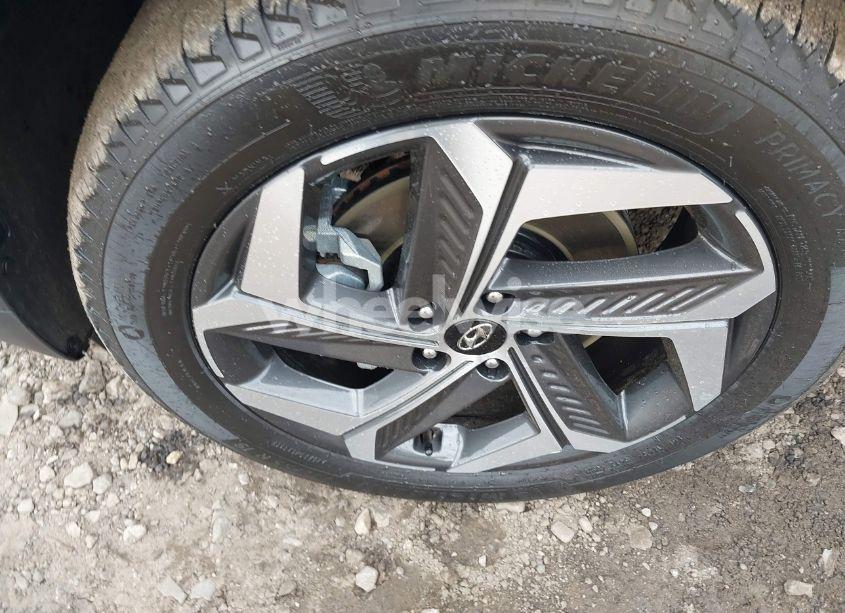 Photo 18 of 2024 Hyundai Tucson SEL (VIN 5NMJBCDE6RH420526)