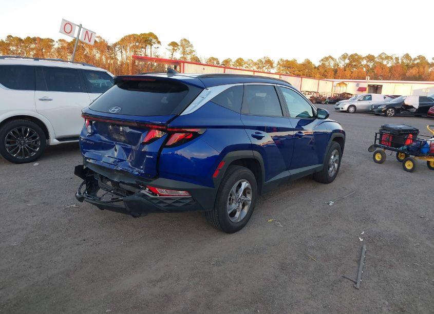 Photo 4 of 2024 Hyundai Tucson SEL (VIN 5NMJBCDE7RH350423)