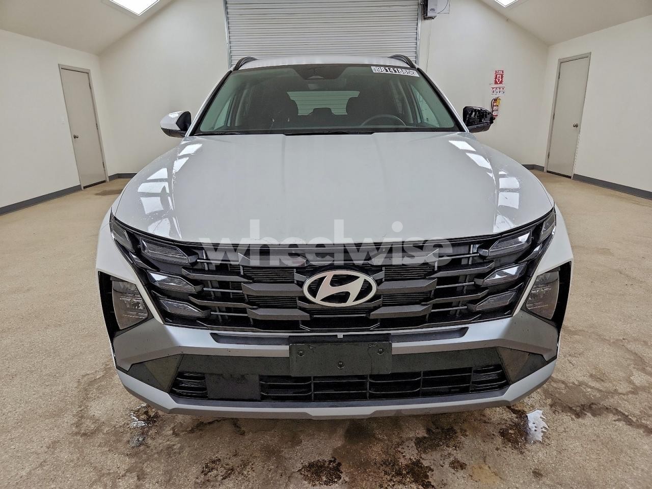 Photo 5 of 2025 HYUNDAI TUCSON SEL (VIN 5NMJBCDE7SH570943)