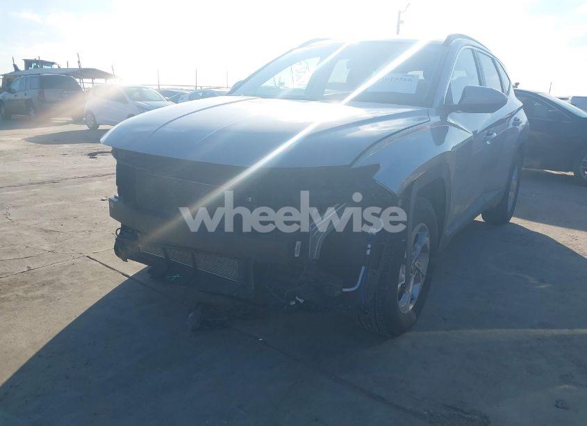 Photo 2 of 2024 Hyundai Tucson SEL (VIN 5NMJBCDE8RH296159)