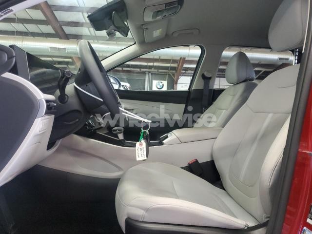 Photo 8 of 2025 HYUNDAI TUCSON SEL (VIN 5NMJBCDE8SH441836)