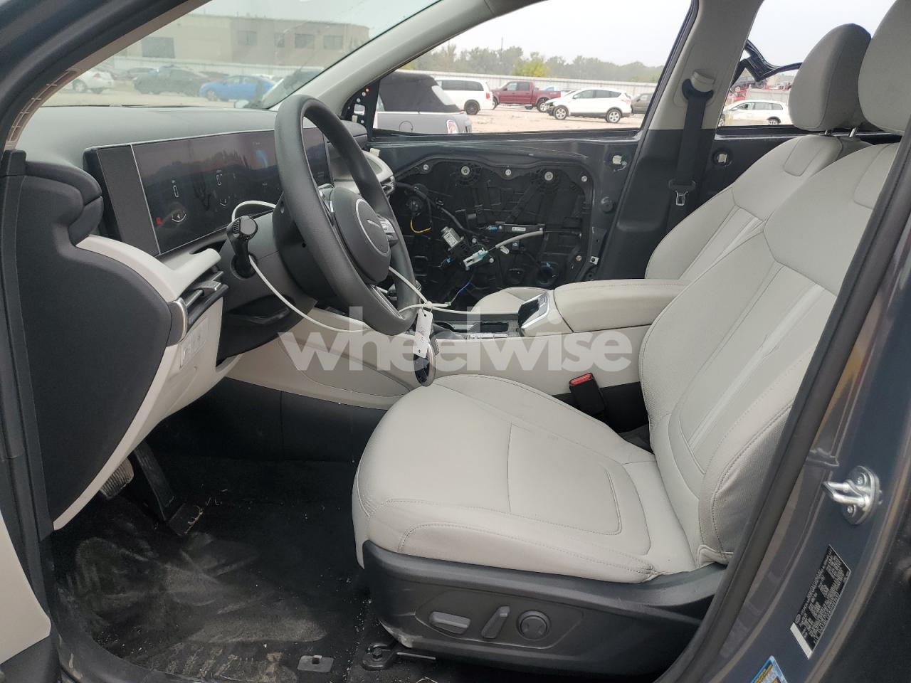 Photo 7 of 2025 HYUNDAI TUCSON SEL (VIN 5NMJBCDE8SH449693)