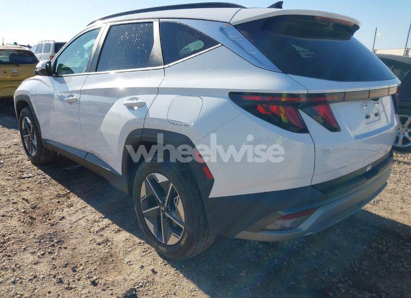 Photo 3 of 2025 Hyundai Tucson SEL (VIN 5NMJBCDE8SH466882)