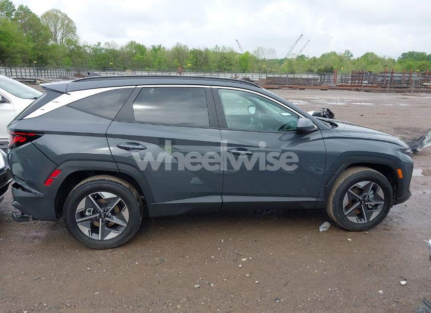 Photo 13 of 2025 Hyundai Tucson SEL (VIN 5NMJBCDE8SH522948)