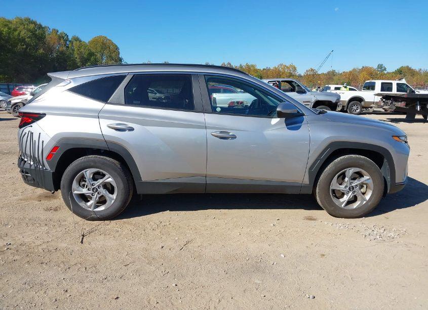 Photo 13 of 2024 Hyundai Tucson SEL (VIN 5NMJBCDE9RH343487)