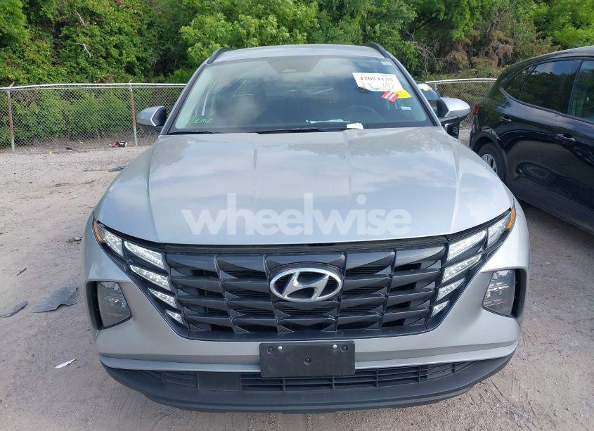 Photo 12 of 2024 Hyundai Tucson SEL (VIN 5NMJBCDE9RH345305)
