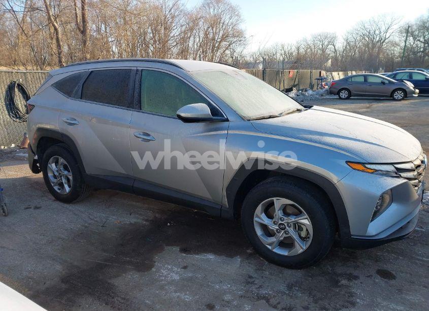 Photo 13 of 2024 Hyundai Tucson SEL (VIN 5NMJBCDE9RH403560)