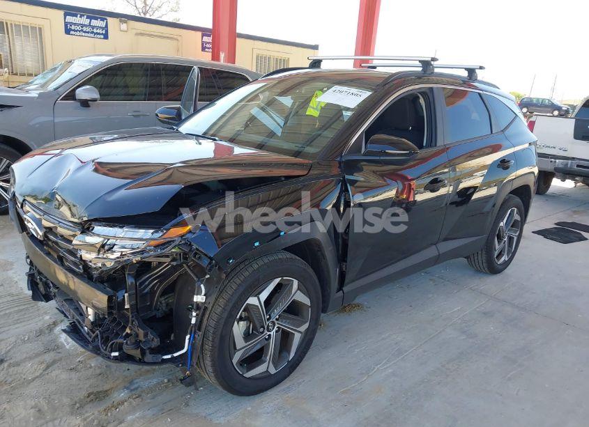Photo 2 of 2024 Hyundai Tucson SEL (VIN 5NMJBCDE9RH420391)