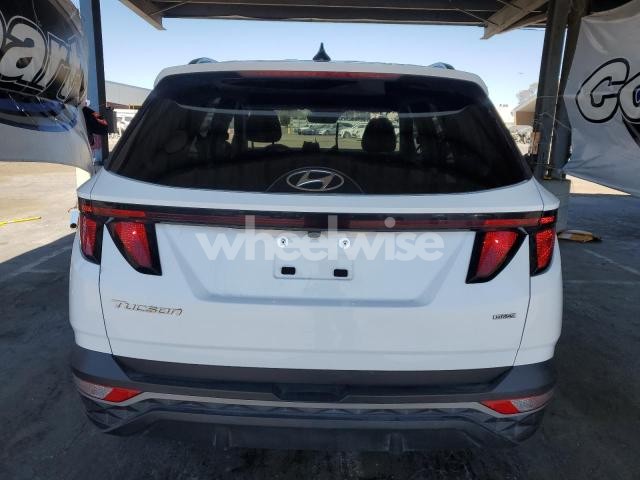 Photo 3 of 2024 HYUNDAI TUCSON SEL (VIN 5NMJBCDE9RH420634)