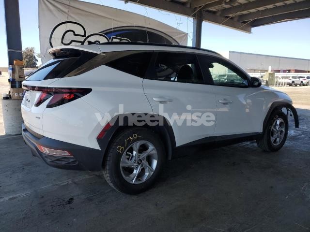 Photo 8 of 2024 HYUNDAI TUCSON SEL (VIN 5NMJBCDE9RH420634)