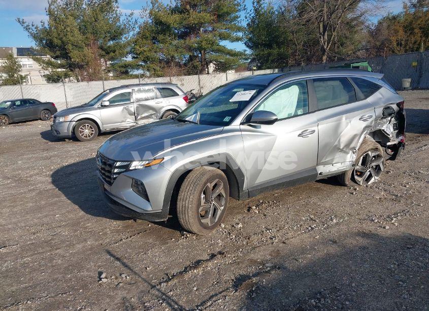 Photo 2 of 2024 Hyundai Tucson SEL (VIN 5NMJBCDE9RH428362)