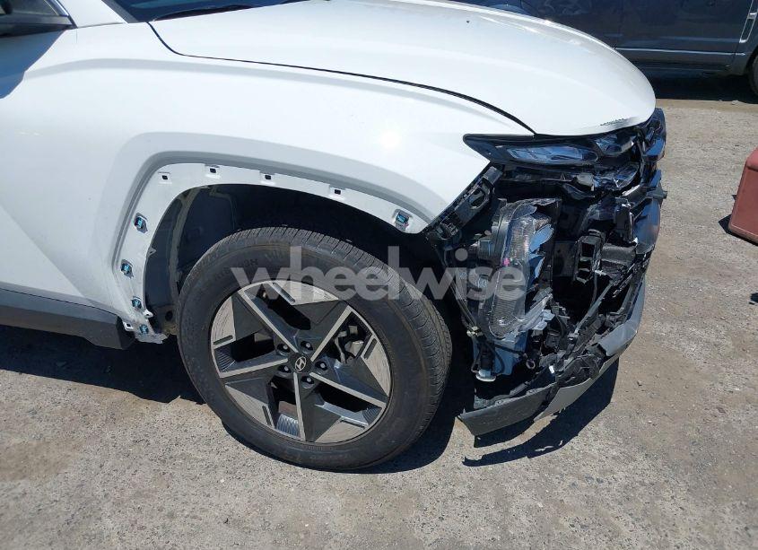 Photo 6 of 2025 Hyundai Tucson SEL (VIN 5NMJBCDE9SH459813)