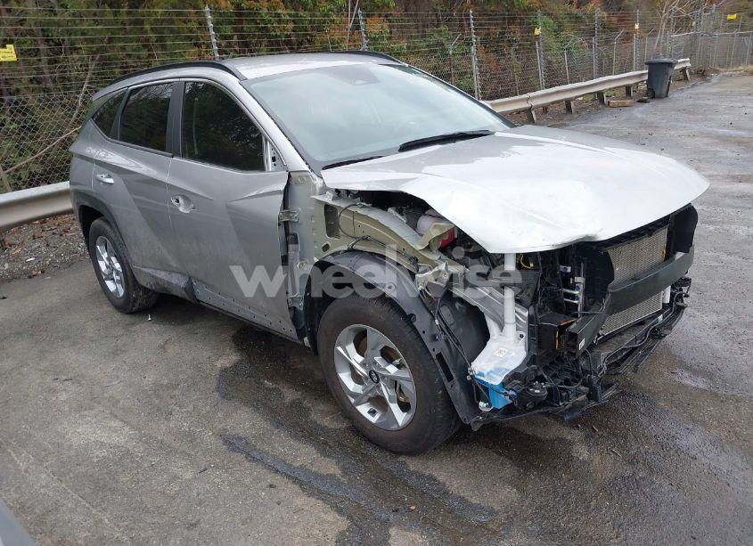 2024 Hyundai Tucson SEL (VIN 5NMJBCDEXRH404720) main photo