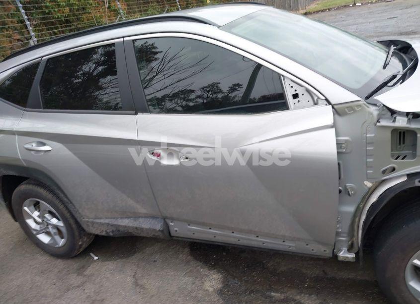 Photo 13 of 2024 Hyundai Tucson SEL (VIN 5NMJBCDEXRH404720)