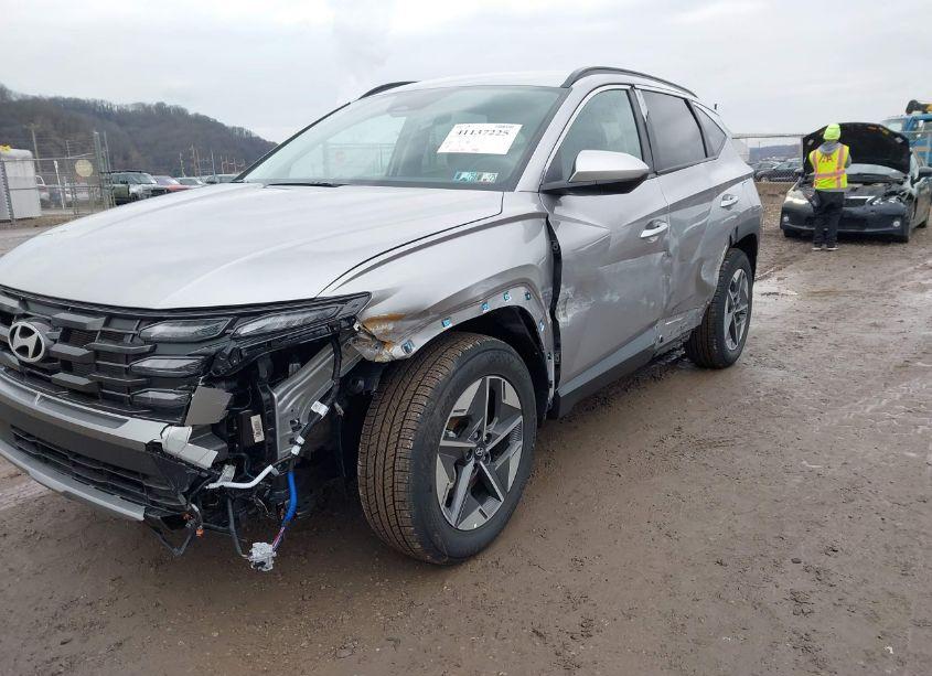 Photo 6 of 2025 Hyundai Tucson SEL (VIN 5NMJBCDEXSH450957)