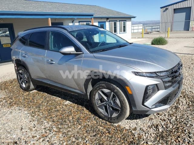 Photo 4 of 2025 HYUNDAI TUCSON SEL (VIN 5NMJBCDEXSH509053)