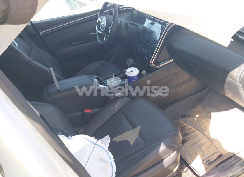 Photo 5 of 2022 Hyundai Tucson SEL (VIN 5NMJC3AE2NH126472)