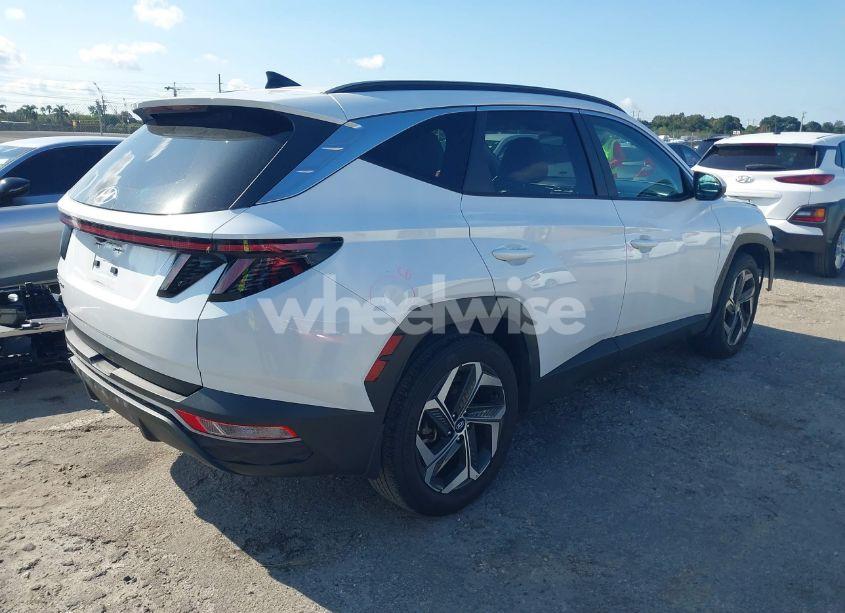 Photo 4 of 2022 Hyundai Tucson SEL (VIN 5NMJC3AE8NH120904)