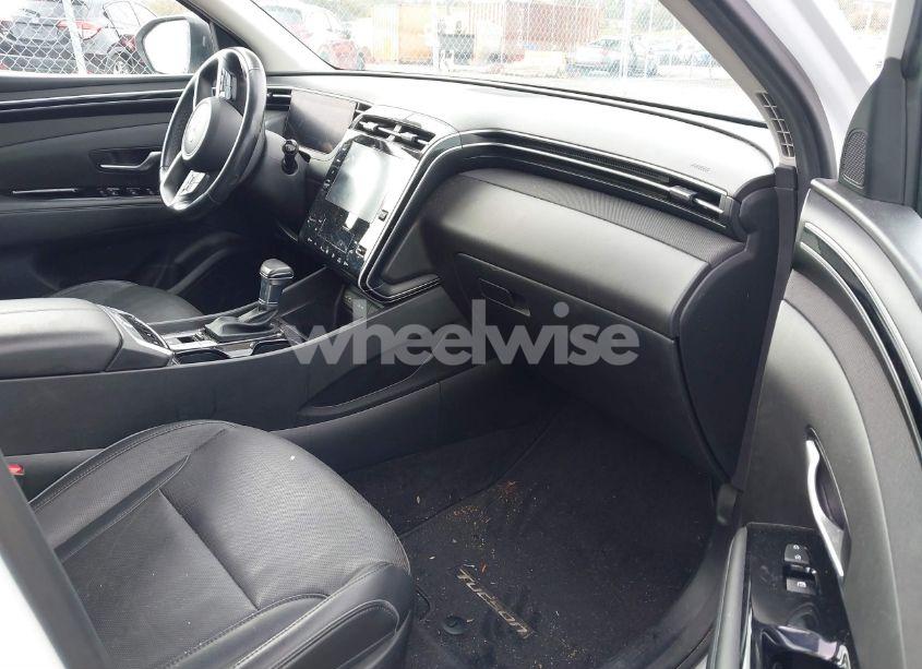Photo 5 of 2022 Hyundai Tucson SEL (VIN 5NMJC3AE9NH029642)