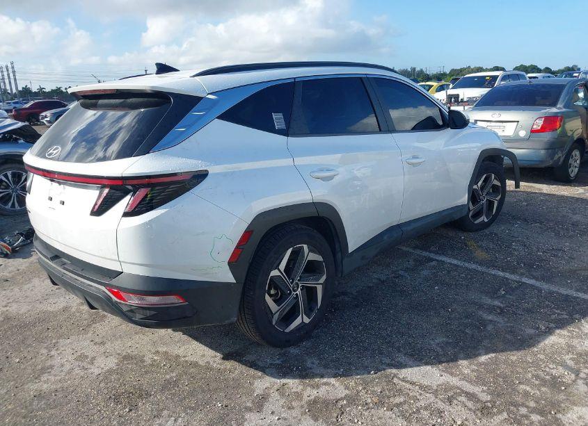 Photo 4 of 2022 Hyundai Tucson SEL (VIN 5NMJC3AE9NH080462)
