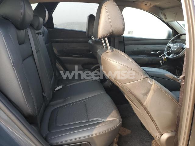 Photo 2 of 2025 HYUNDAI TUCSON SEL (VIN 5NMJC3DE2SH493895)