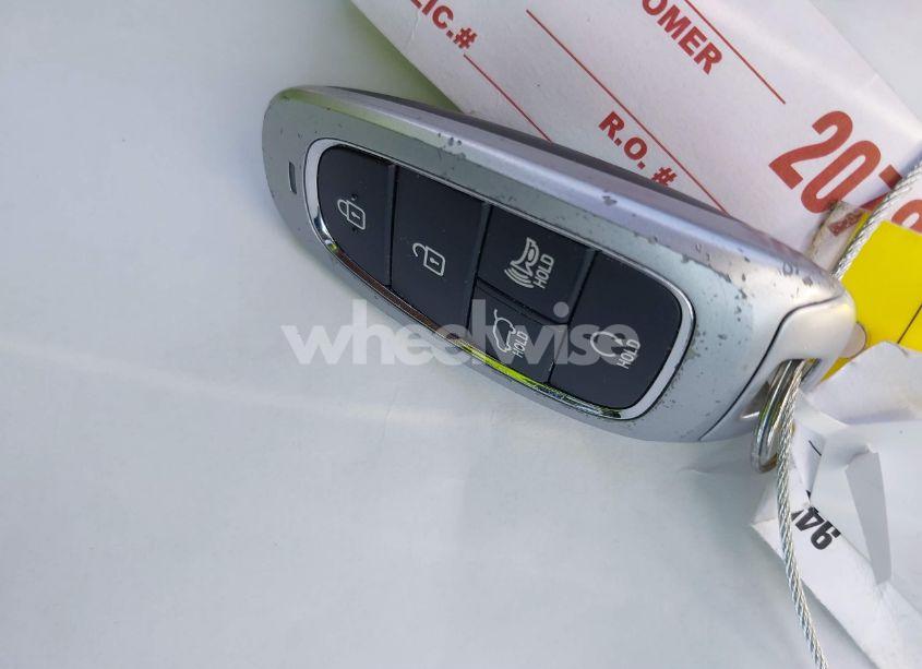 Photo 11 of 2022 Hyundai Tucson SEL (VIN 5NMJCCAE1NH017789)