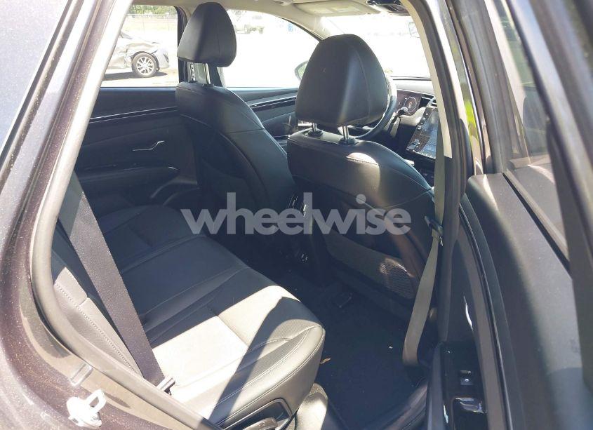 Photo 8 of 2022 Hyundai Tucson SEL (VIN 5NMJCCAE1NH017789)