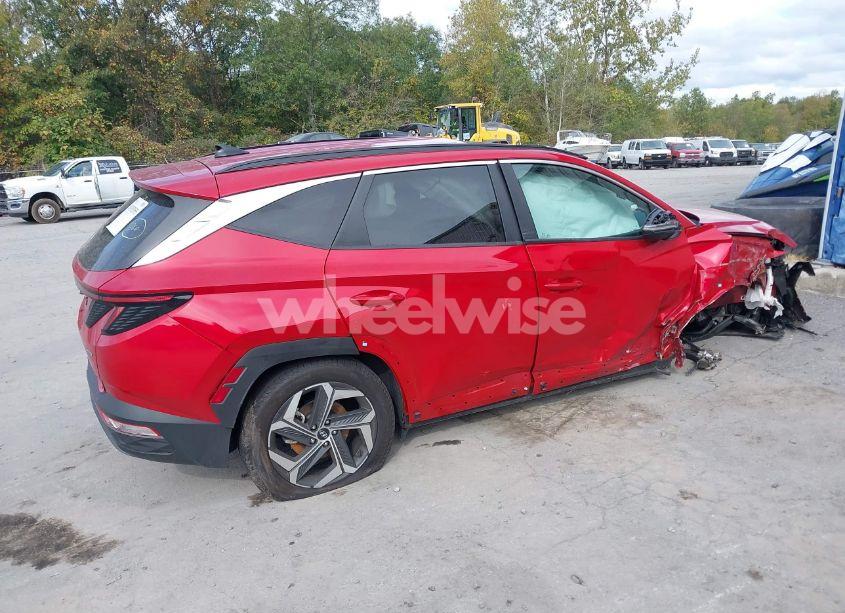 Photo 4 of 2022 Hyundai Tucson SEL (VIN 5NMJCCAE1NH155722)