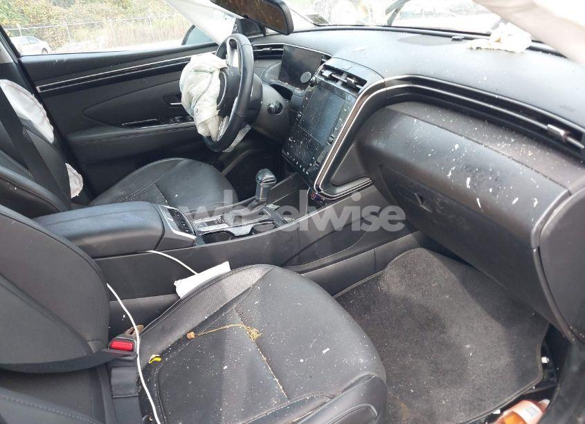 Photo 5 of 2022 Hyundai Tucson SEL (VIN 5NMJCCAE1NH155722)