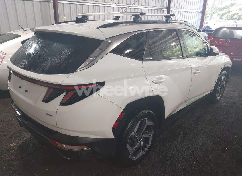 Photo 4 of 2022 Hyundai Tucson SEL (VIN 5NMJCCAE3NH084524)