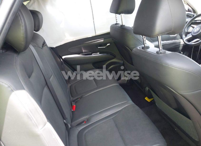 Photo 8 of 2022 Hyundai Tucson SEL (VIN 5NMJCCAE5NH061293)