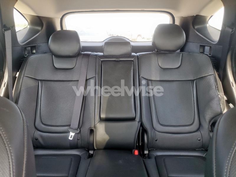 Photo 12 of 2025 HYUNDAI TUCSON SEL (VIN 5NMJCCDE1SH444512)