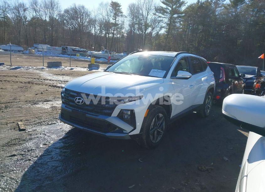 Photo 2 of 2025 Hyundai Tucson SEL CONVENIENCE (VIN 5NMJCCDE2SH480788)