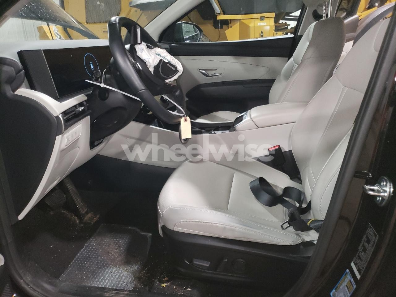 Photo 7 of 2025 HYUNDAI TUCSON SEL (VIN 5NMJCCDE5SH464083)