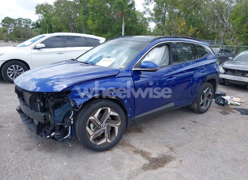 Photo 2 of 2022 Hyundai Tucson LIMITED (VIN 5NMJE3AE1NH133973)