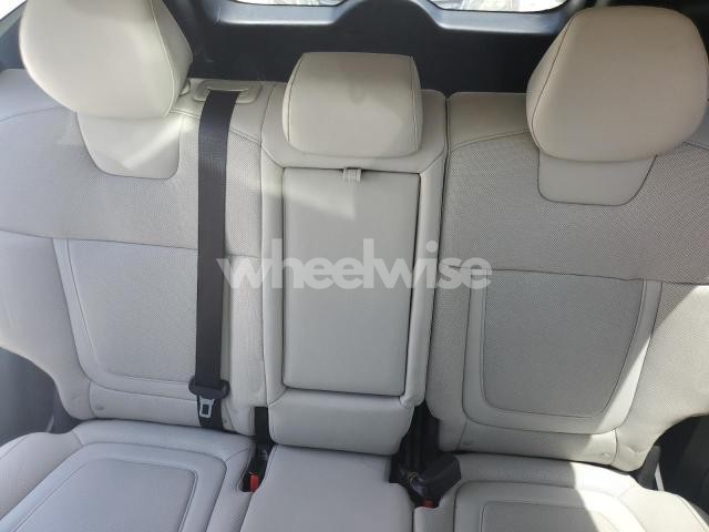 Photo 12 of 2022 HYUNDAI TUCSON LIMITED (VIN 5NMJE3AE3NH074859)