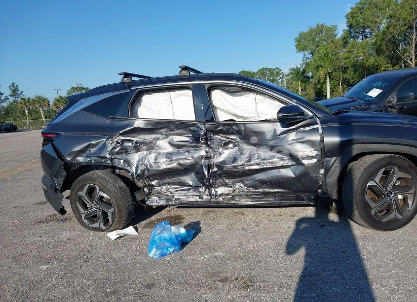 Photo 6 of 2023 Hyundai Tucson LIMITED (VIN 5NMJE3AE3PH270173)