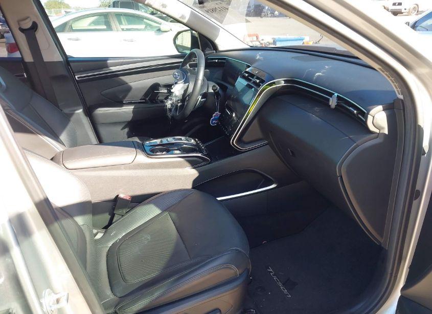 Photo 5 of 2022 Hyundai Tucson LIMITED (VIN 5NMJE3AE4NH026805)