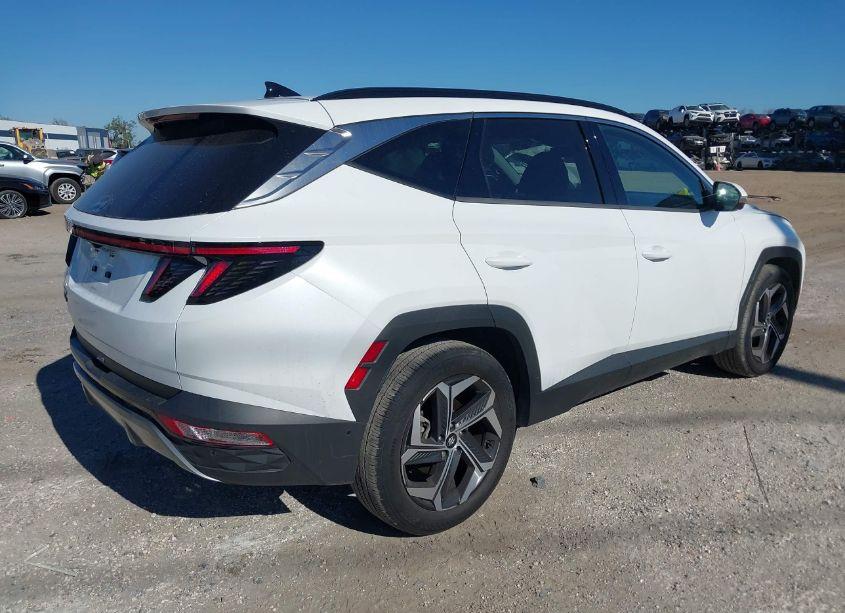 Photo 4 of 2022 Hyundai Tucson LIMITED (VIN 5NMJE3AE4NH042549)