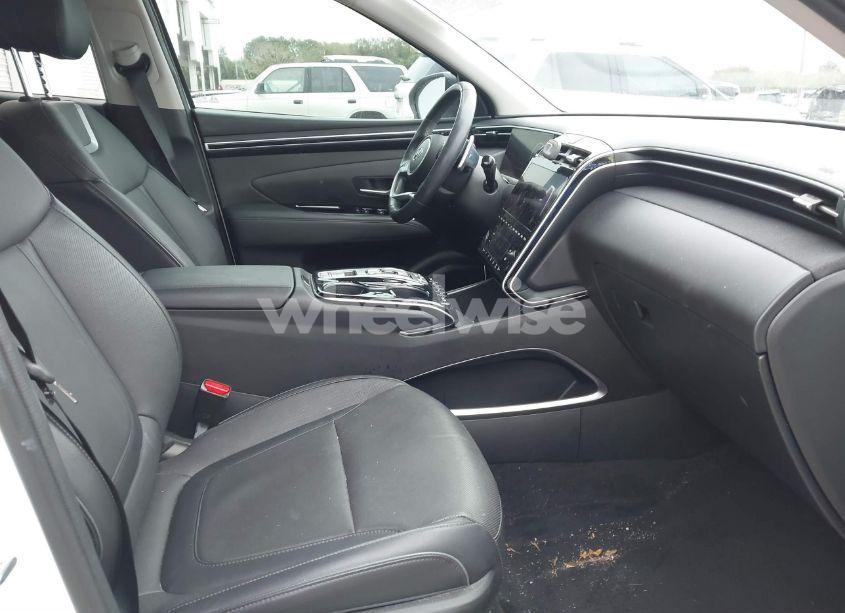 Photo 5 of 2023 Hyundai Tucson LIMITED (VIN 5NMJE3AE4PH191076)