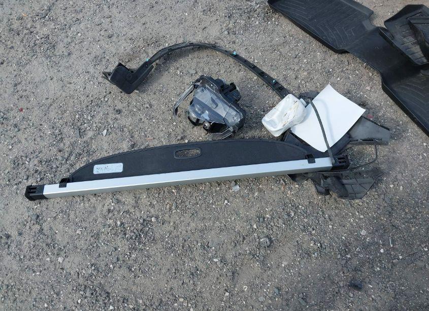 Photo 12 of 2023 Hyundai Tucson LIMITED (VIN 5NMJE3AE4PH215795)