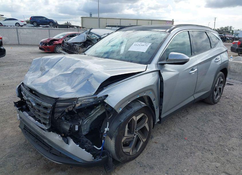 Photo 2 of 2023 Hyundai Tucson LIMITED (VIN 5NMJE3AE4PH215795)