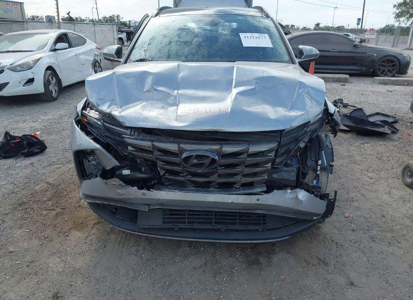 Photo 6 of 2023 Hyundai Tucson LIMITED (VIN 5NMJE3AE4PH215795)