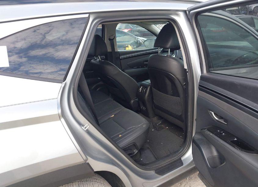 Photo 8 of 2023 Hyundai Tucson LIMITED (VIN 5NMJE3AE4PH215795)