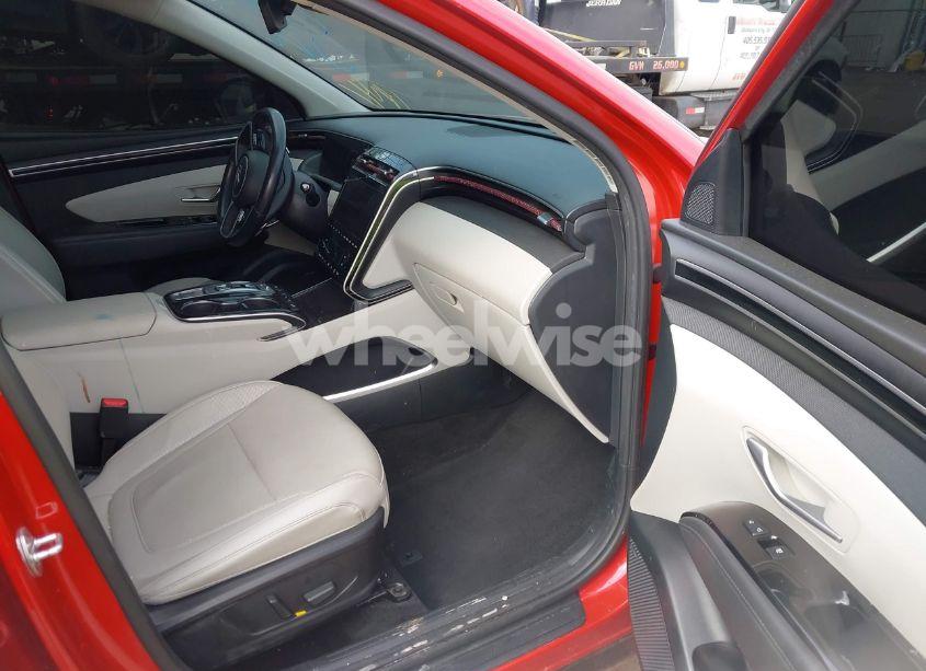 Photo 5 of 2022 Hyundai Tucson LIMITED (VIN 5NMJE3AE5NH044312)