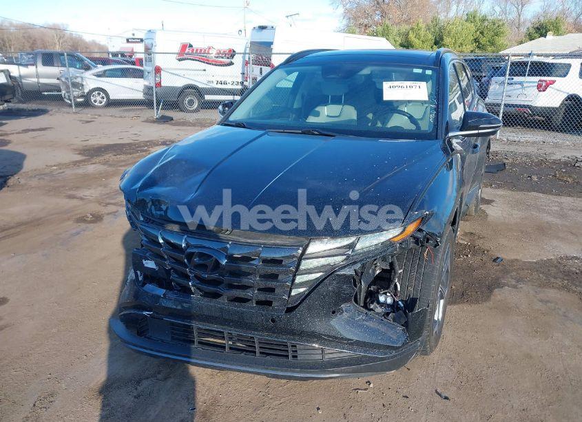 Photo 2 of 2022 Hyundai Tucson LIMITED (VIN 5NMJE3AE5NH044973)